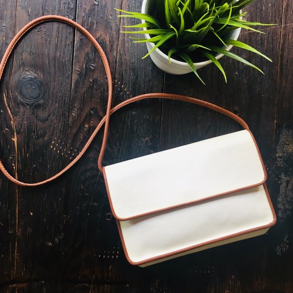 Bottega Veneta Handbags - VTG BOTTEGA VENETA Small White Purse EUC